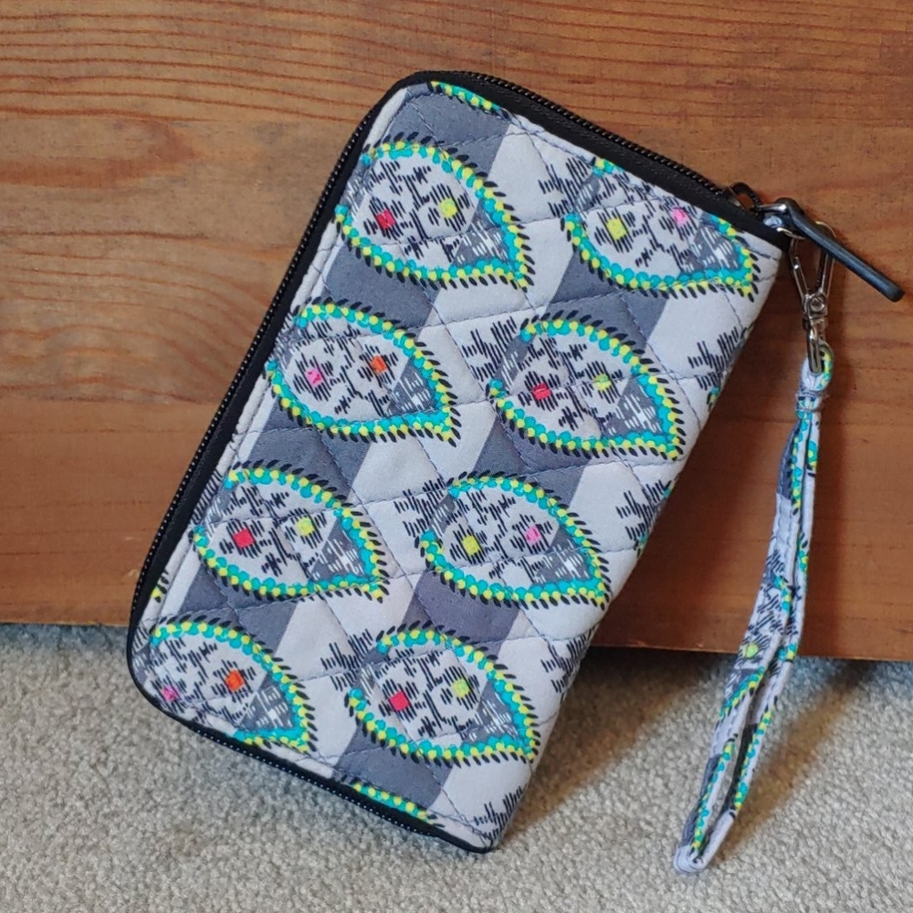Wristlet